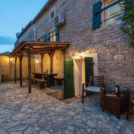 Casa Stifanici Villa Baderna Eksteriør billede