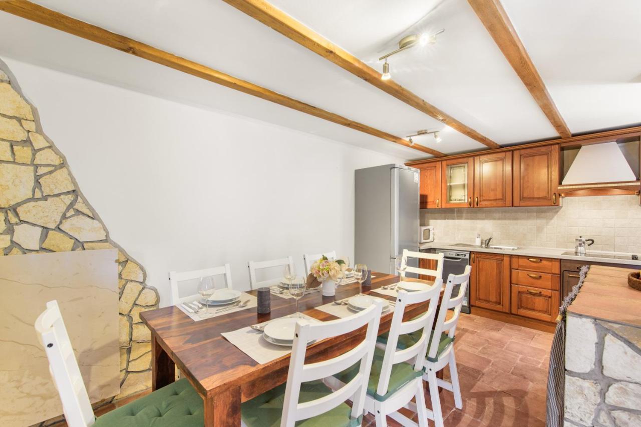 Casa Stifanici Villa Baderna Eksteriør billede