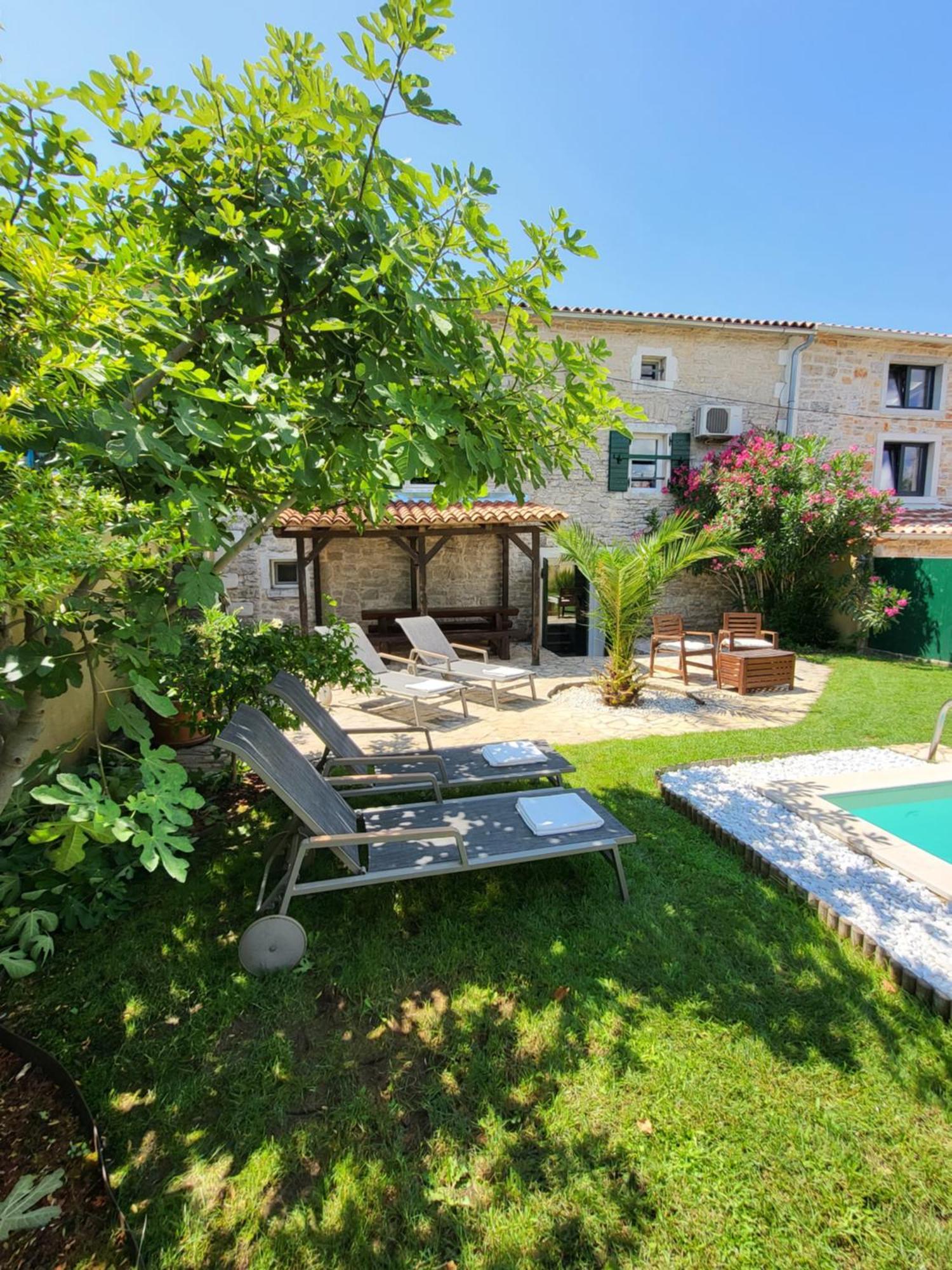 Casa Stifanici Villa Baderna Eksteriør billede